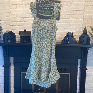 Floral ruffle tie back SHEIN dress size L